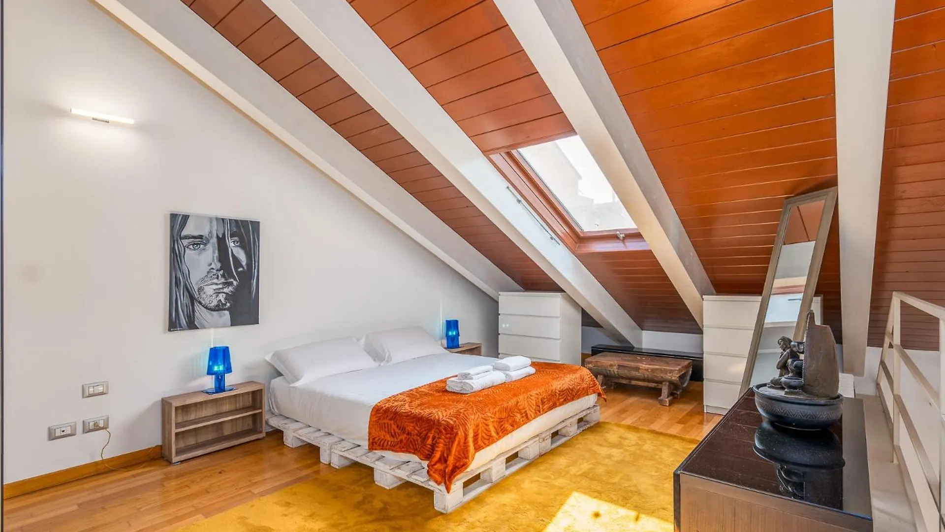 米兰Loft Design On 3 Levels Near The Polytechnic公寓